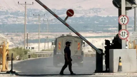 Two Individuals Gunned Down in Incident Close to West Bank-Jordan Passage, IDF Reports